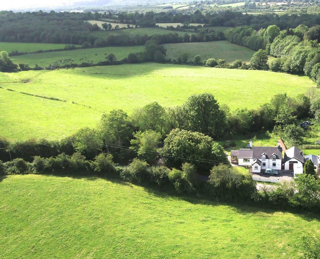 Tig Lammax Bed & Breakfast Macroom Bagian luar foto